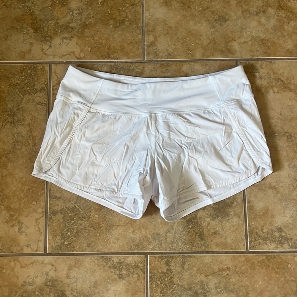 Lululemon white shorts size 10